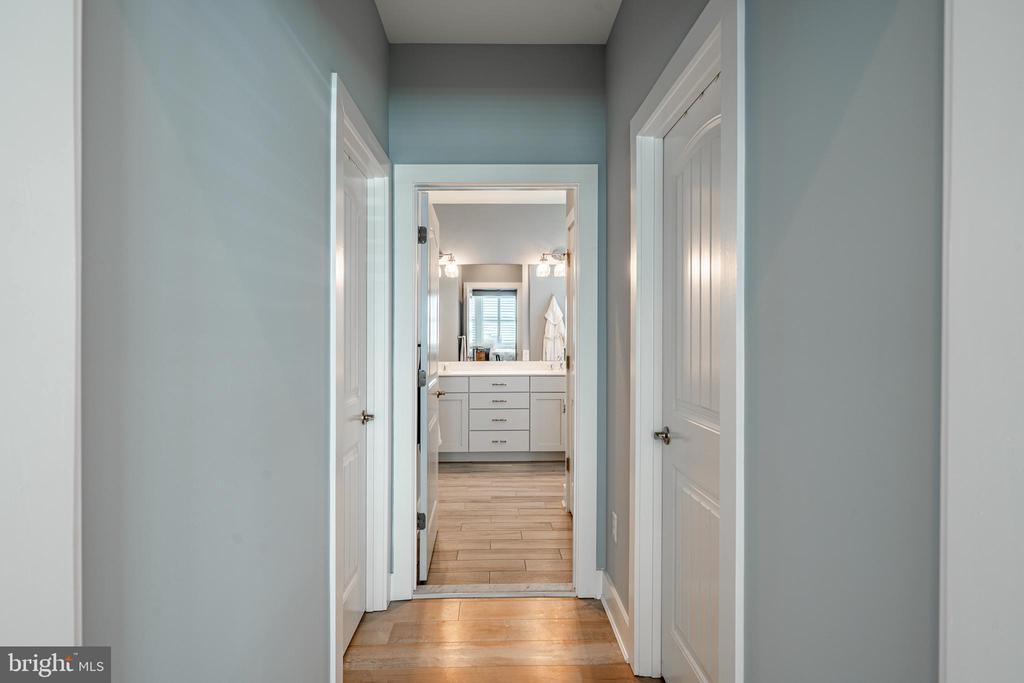 26924 Sunburst Path