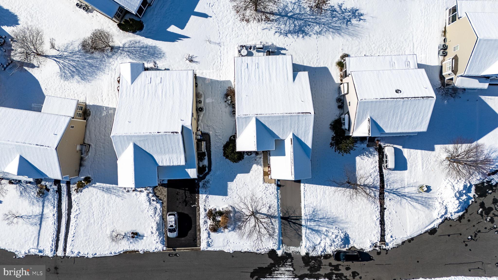 37043 Teal Ct