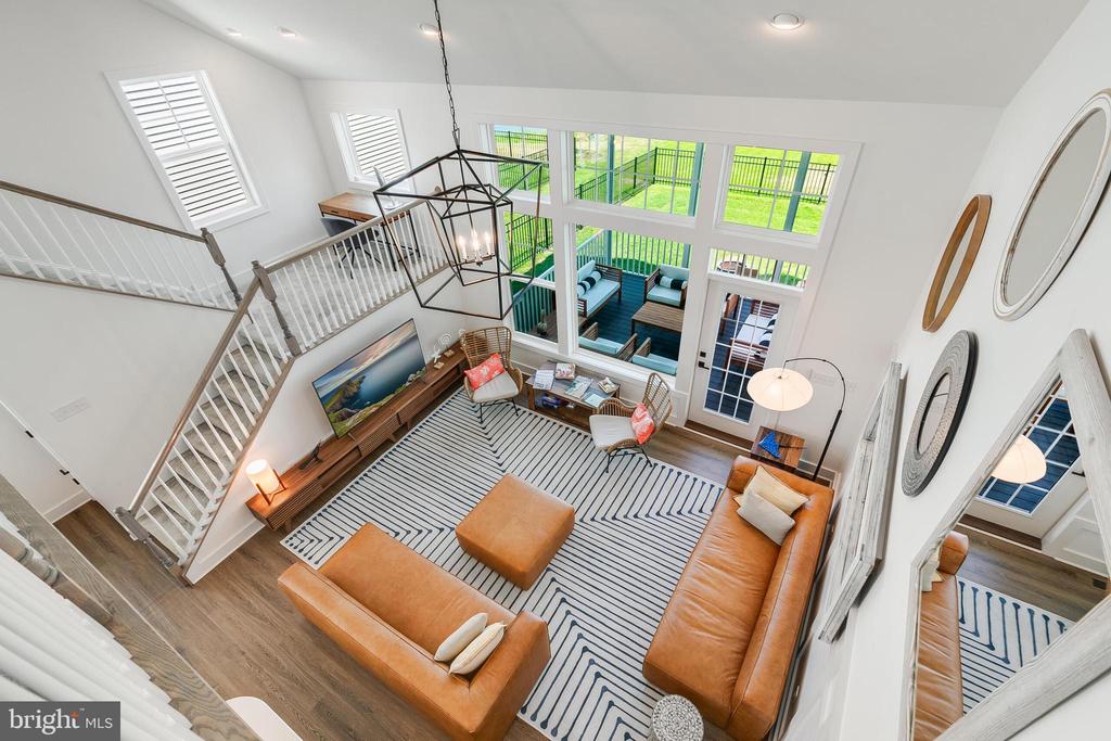 30477 Madeira Ln