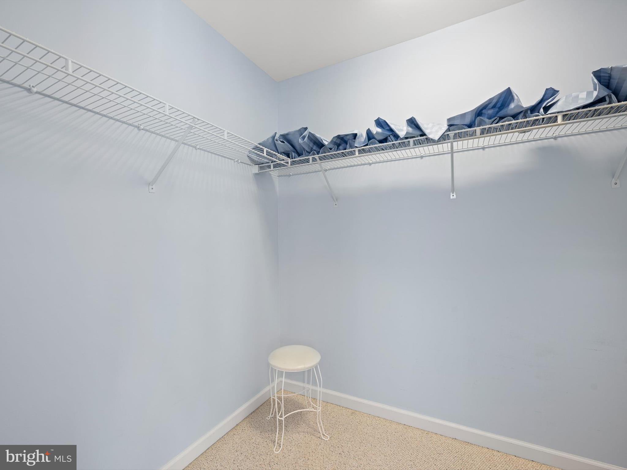 304 Walkabout Rd