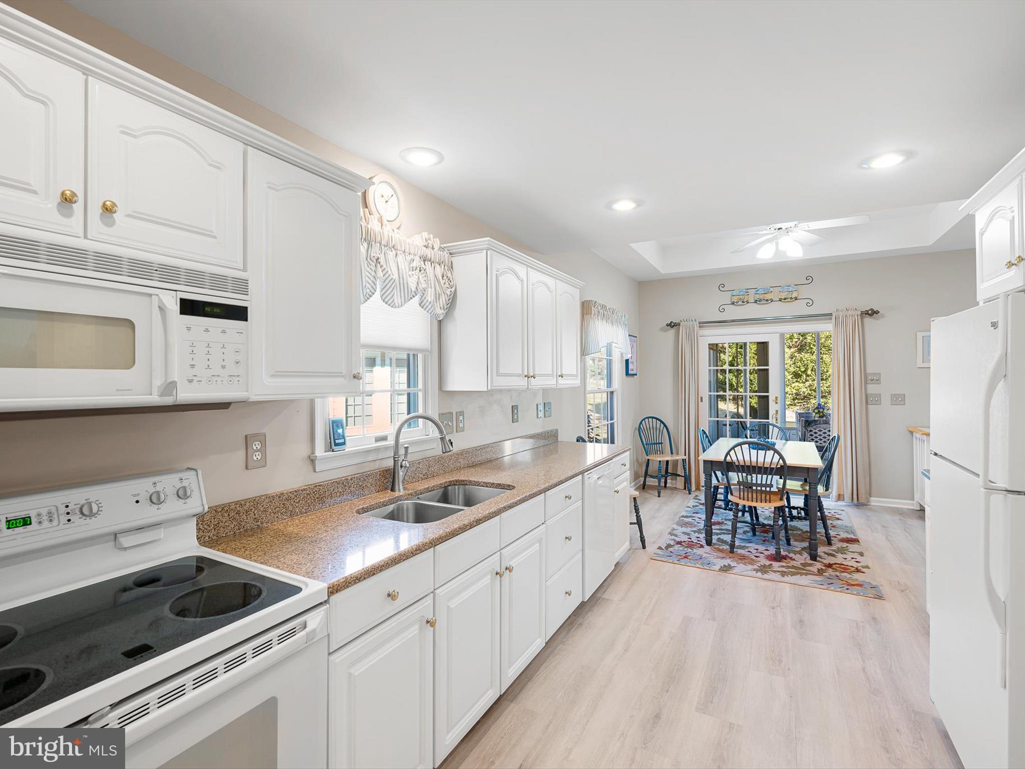 304 Walkabout Rd