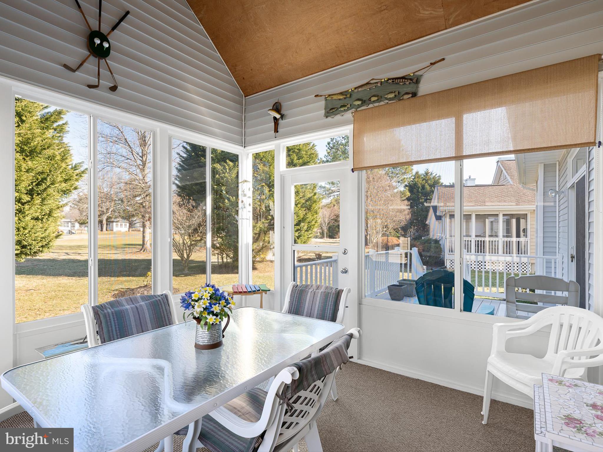 304 Walkabout Rd