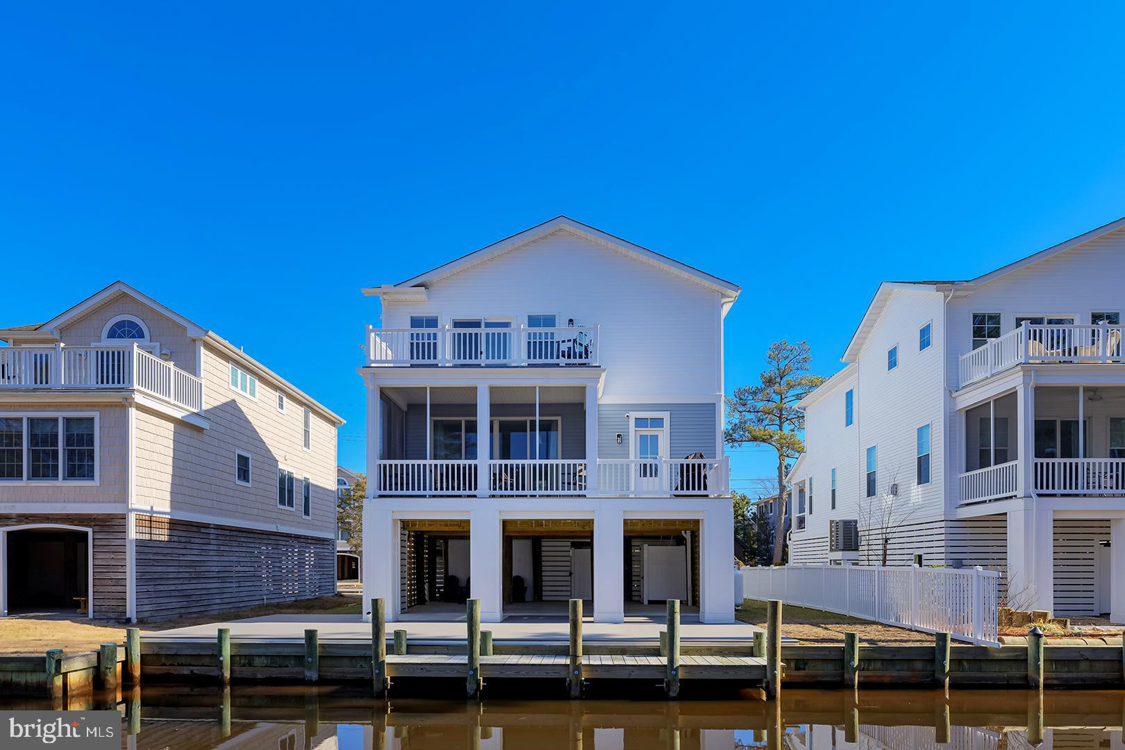 653 Tingle Ave
