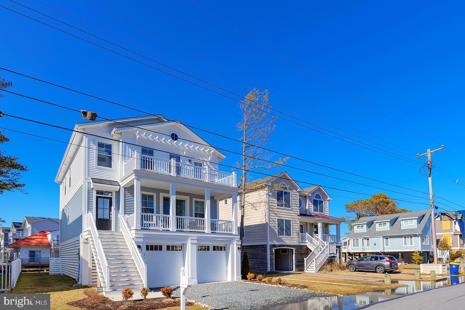 653 Tingle Ave