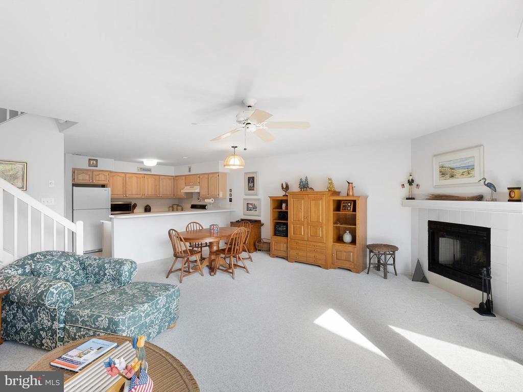 38440 Mainsail Dr #32
