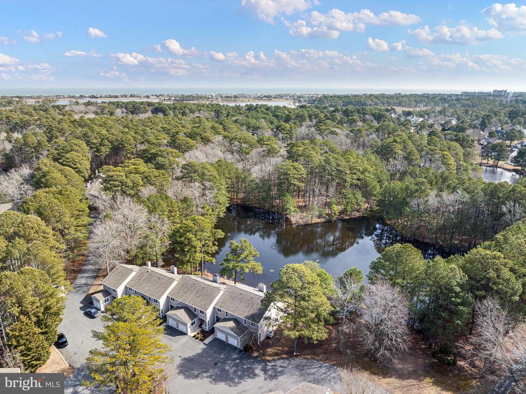 38440 Mainsail Dr #32
