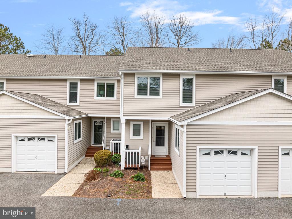 38435 Mainsail Dr #9