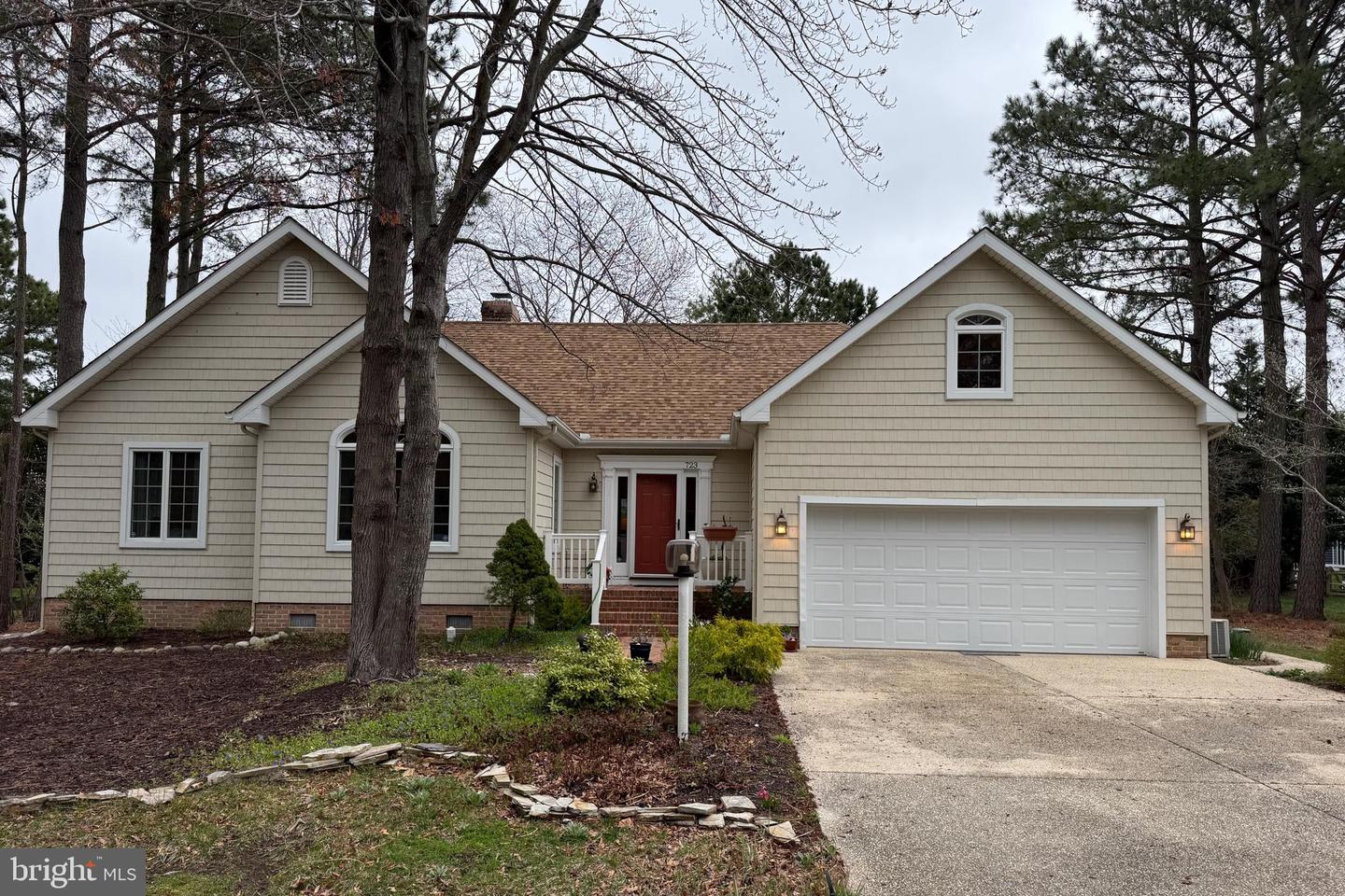 723 Deer Leap Dr