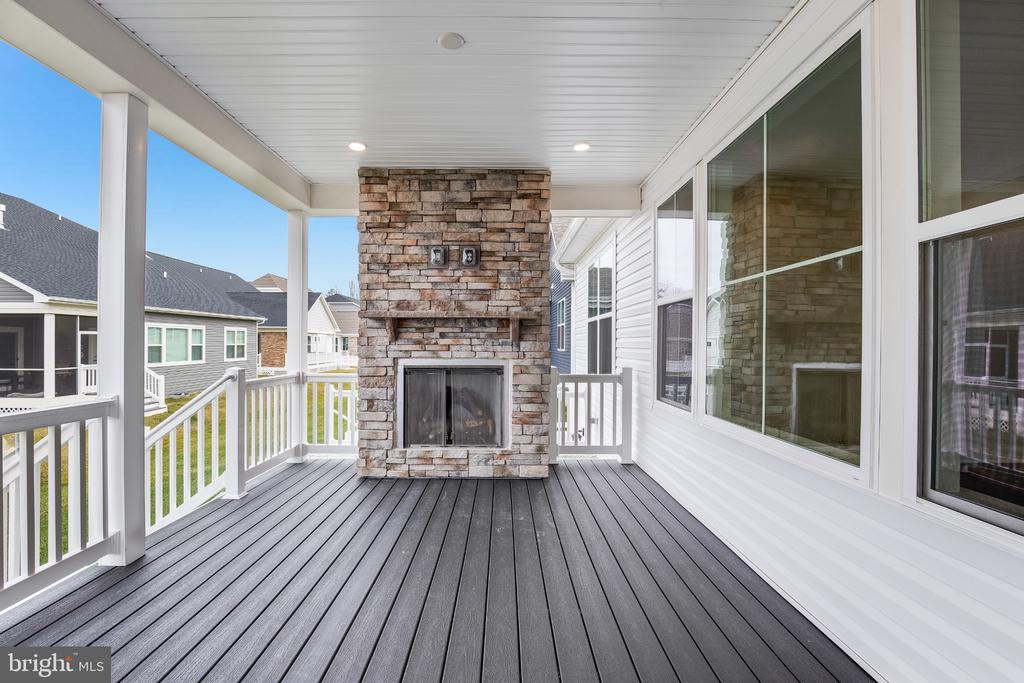 24434 Long Pond Dr
