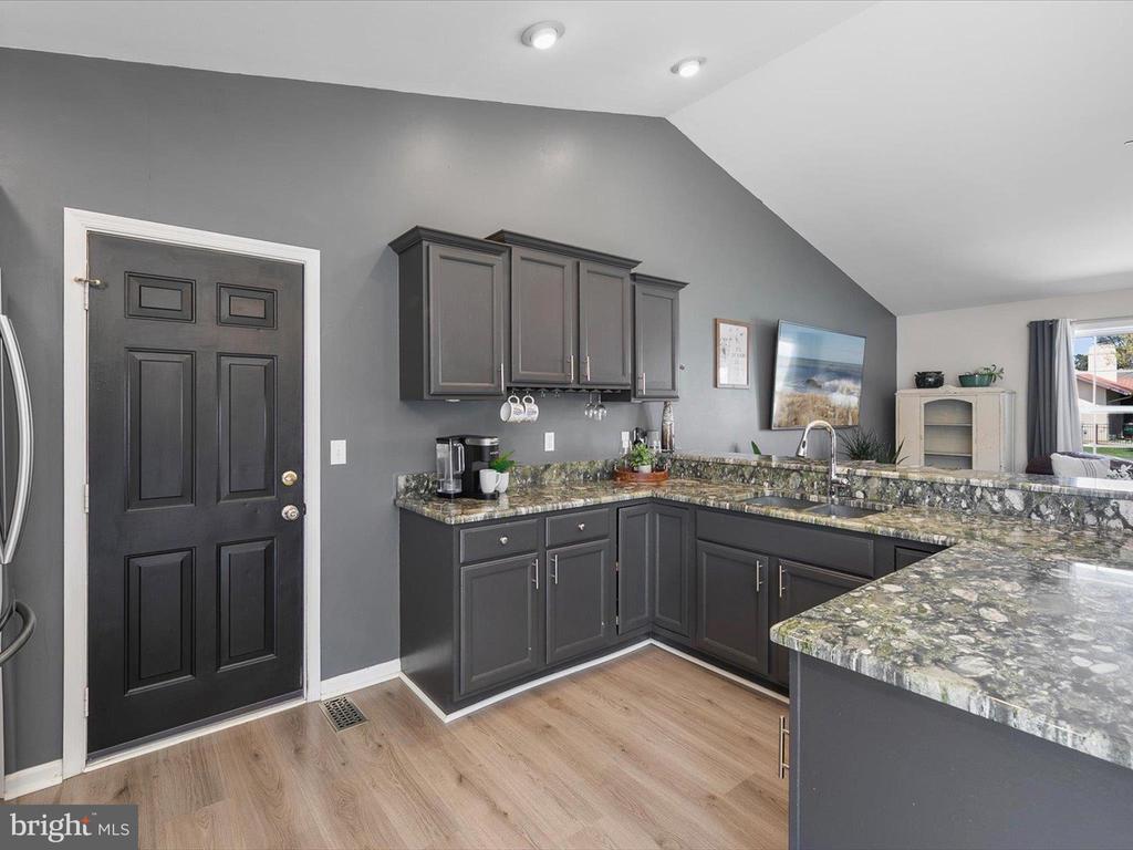 31076 Buttonwood Dr