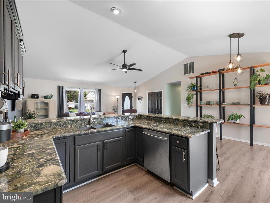 31076 Buttonwood Dr