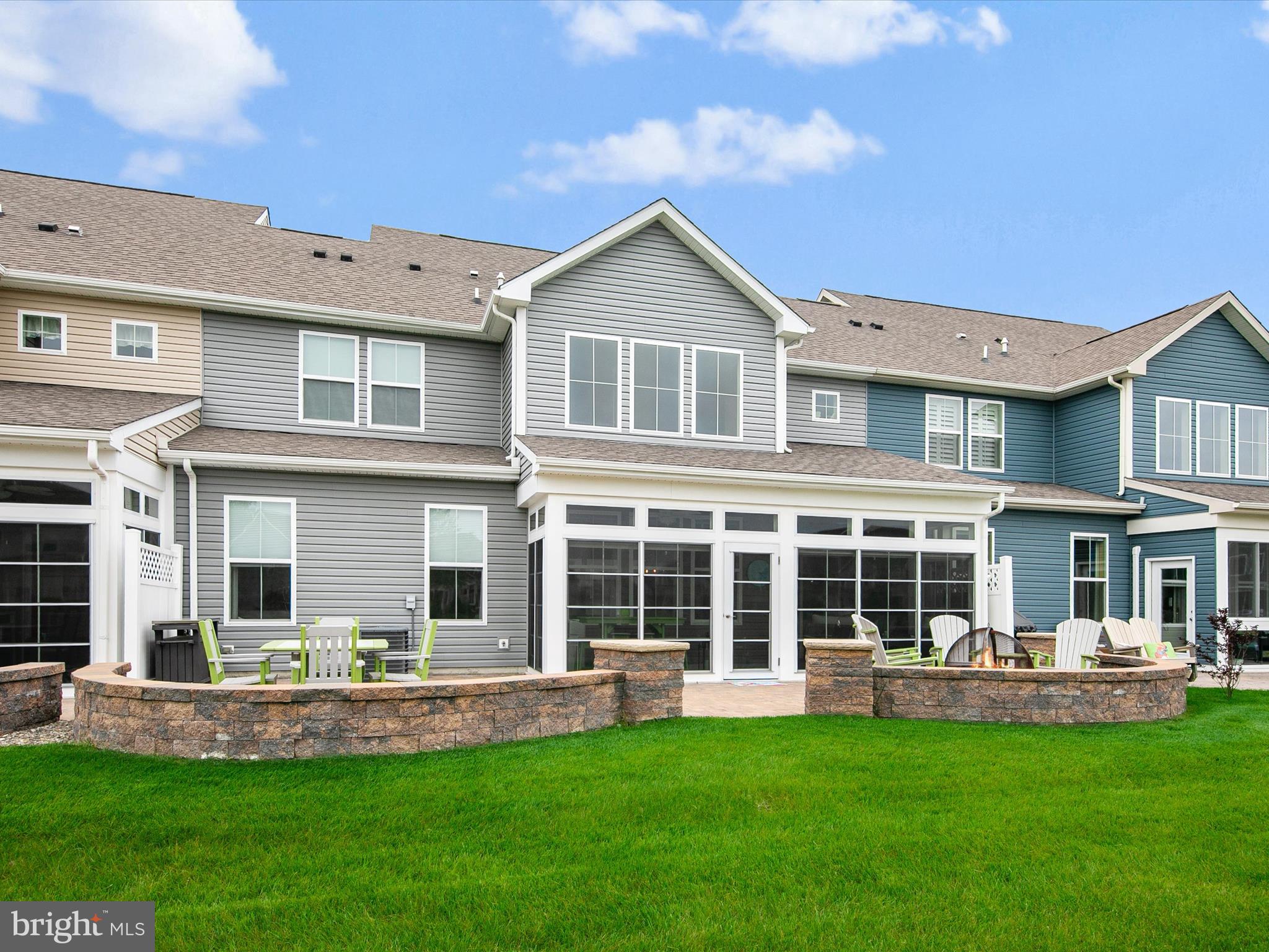 32170 Fort Dupont Dr