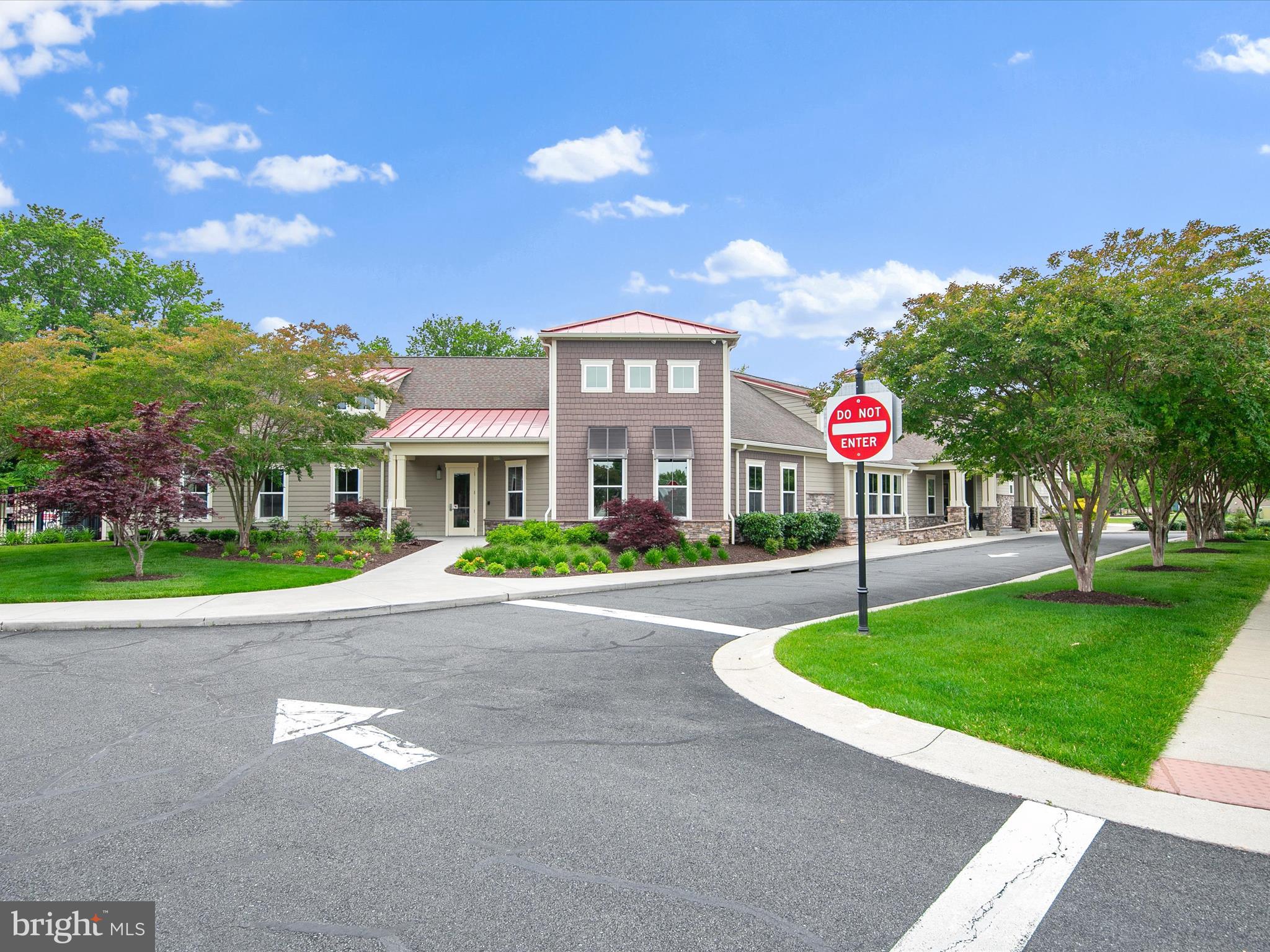 32170 Fort Dupont Dr