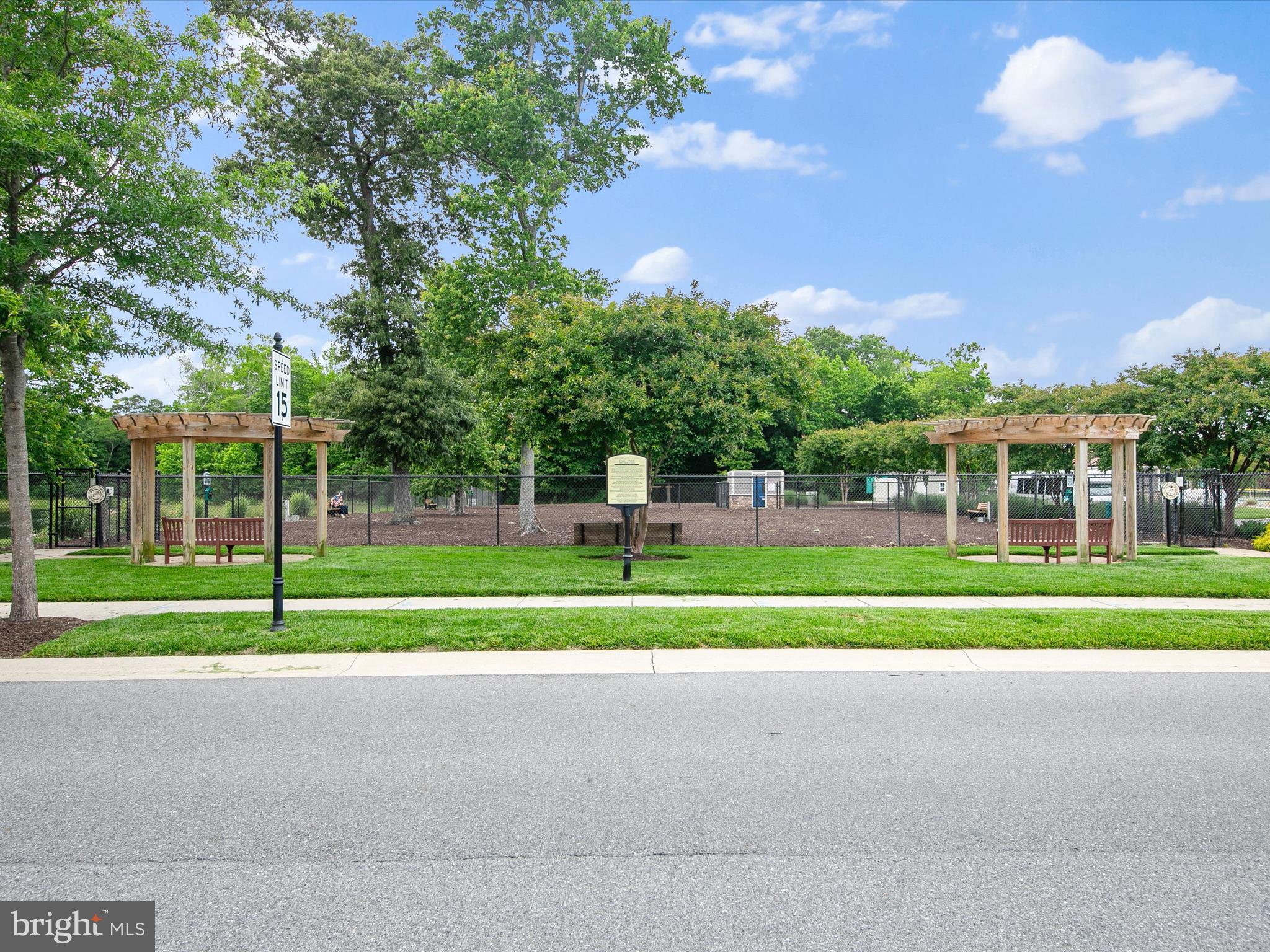 32170 Fort Dupont Dr