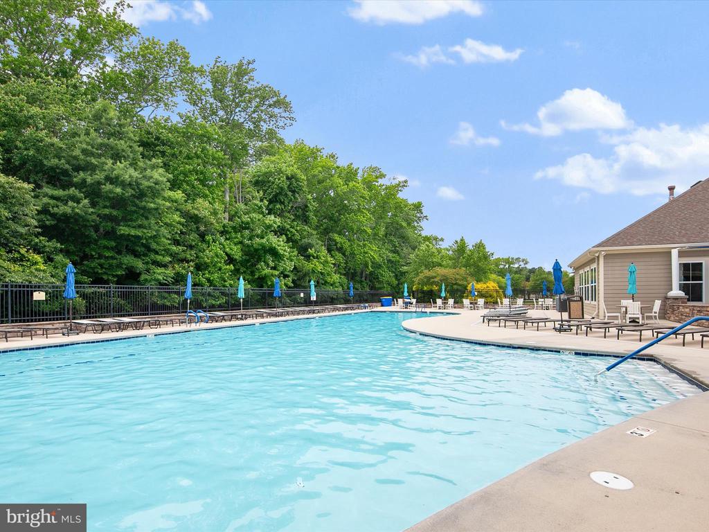 32170 Fort Dupont Dr