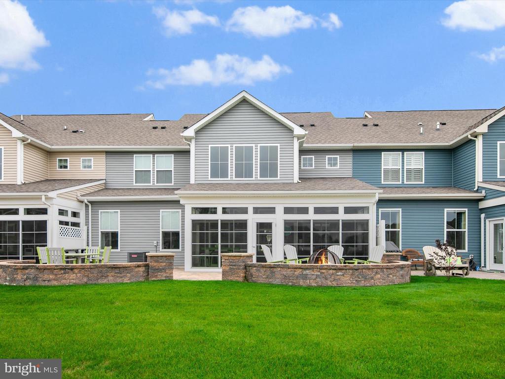 32170 Fort Dupont Dr