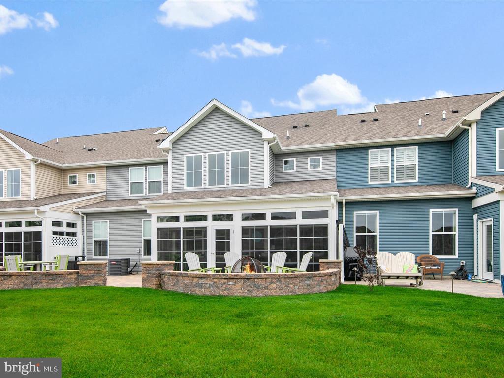 32170 Fort Dupont Dr