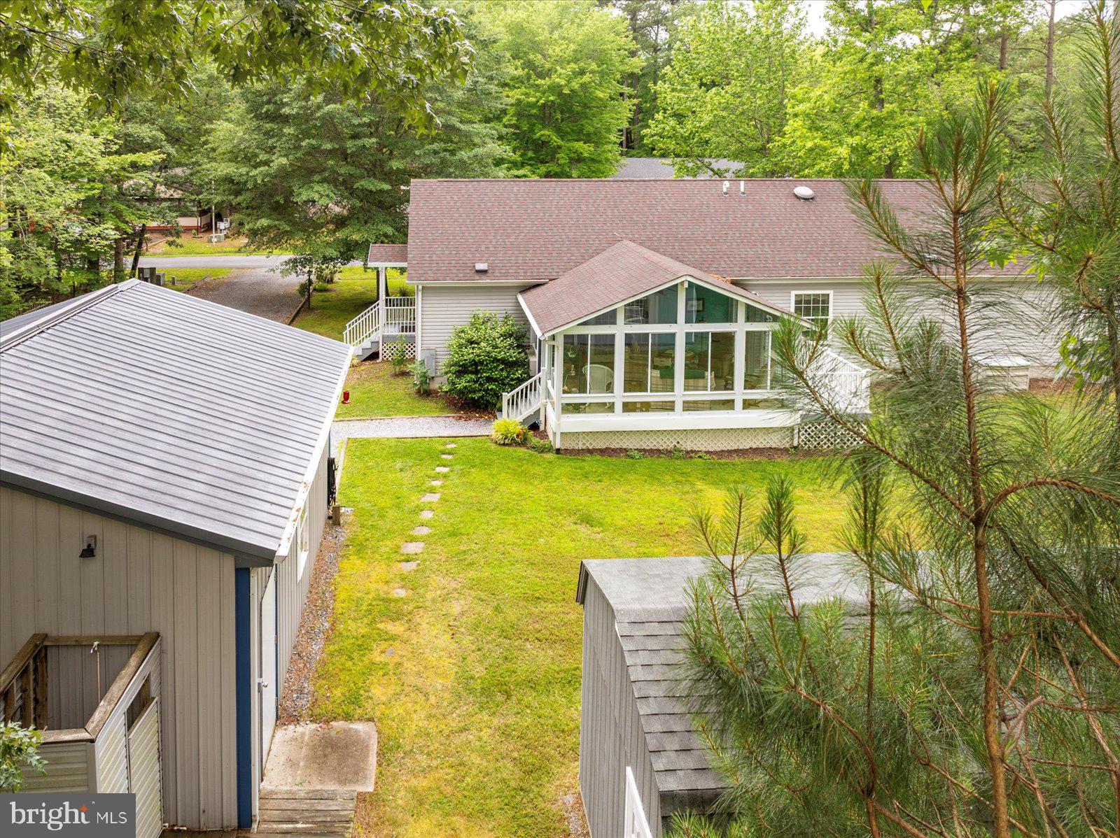 34521 Tennessee Drive