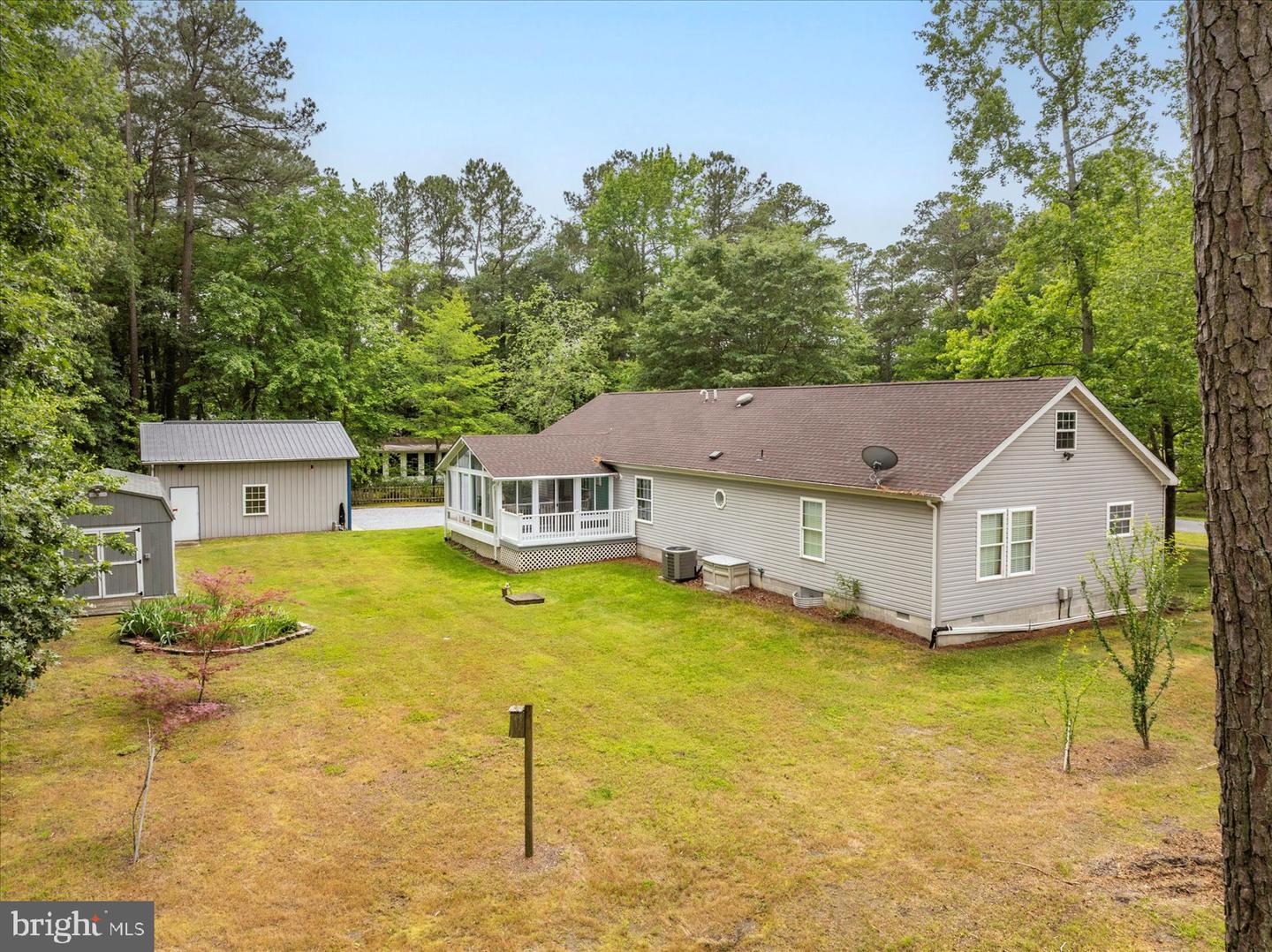 34521 Tennessee Drive