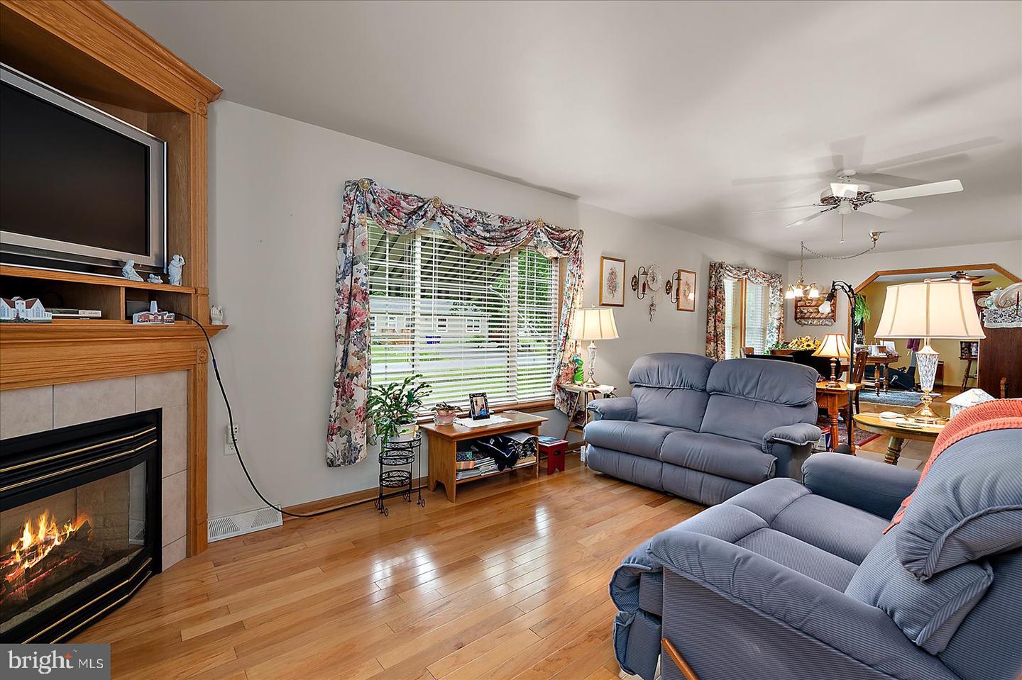 34521 Tennessee Drive