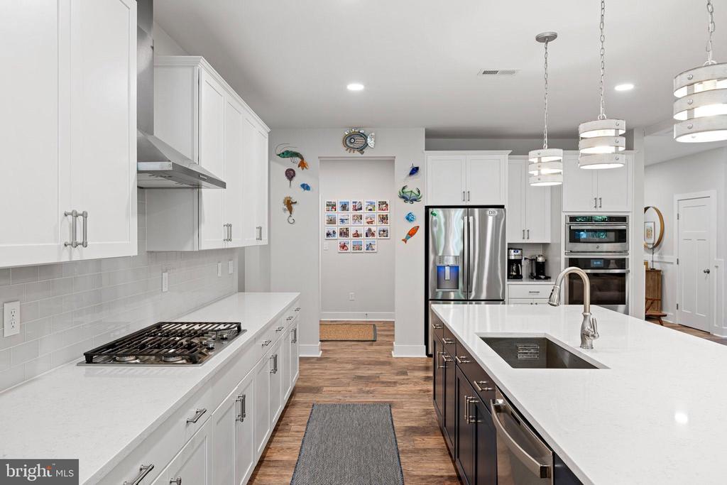 40 BAY REACH