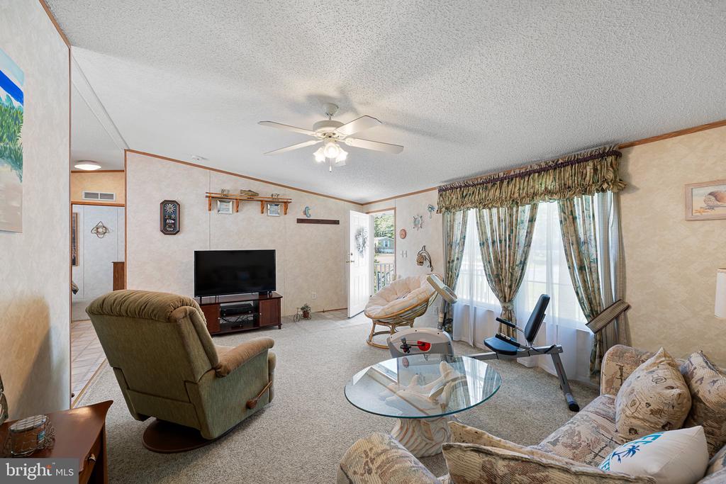 37202 Alabama Dr