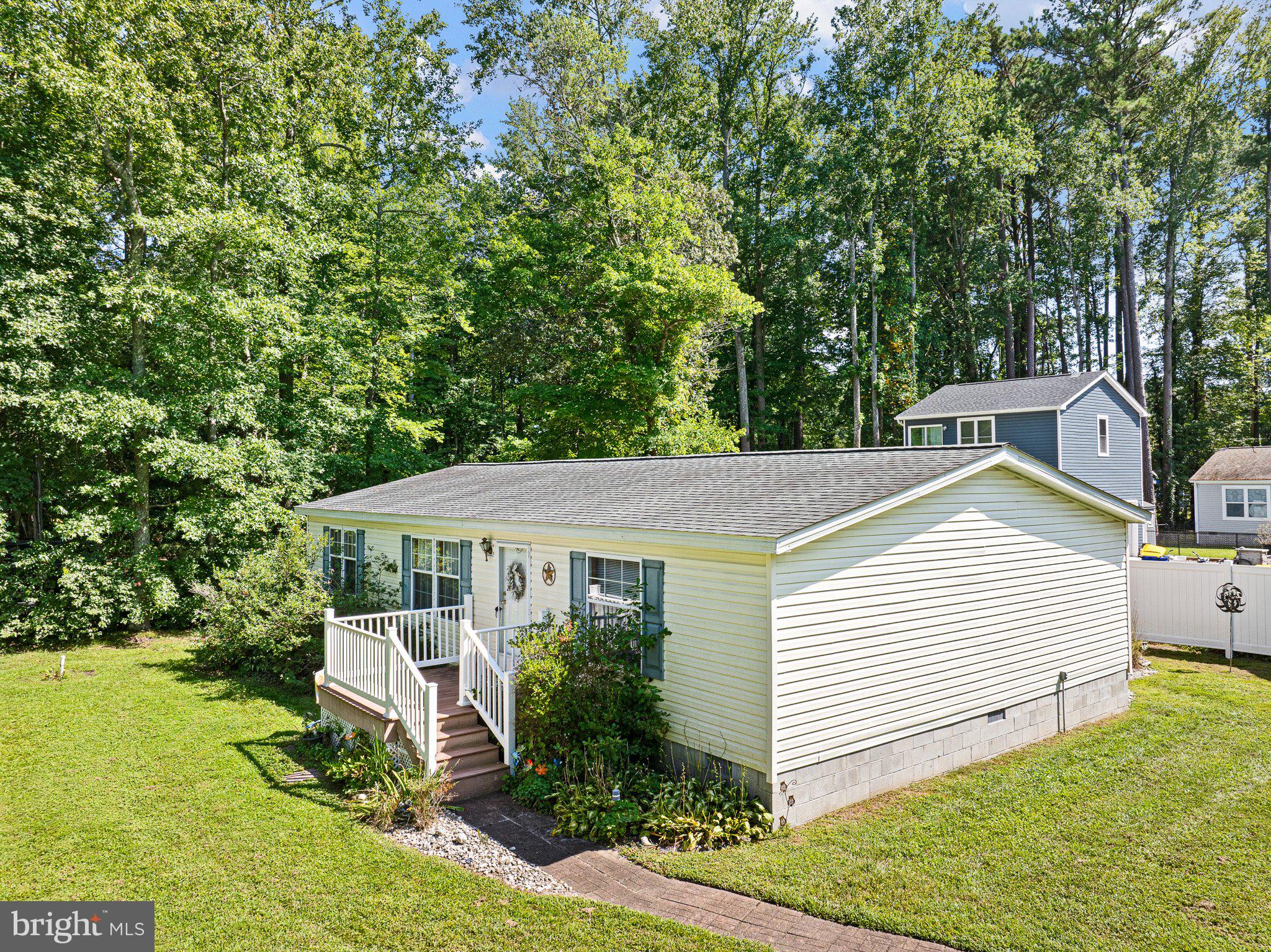 37202 Alabama Dr