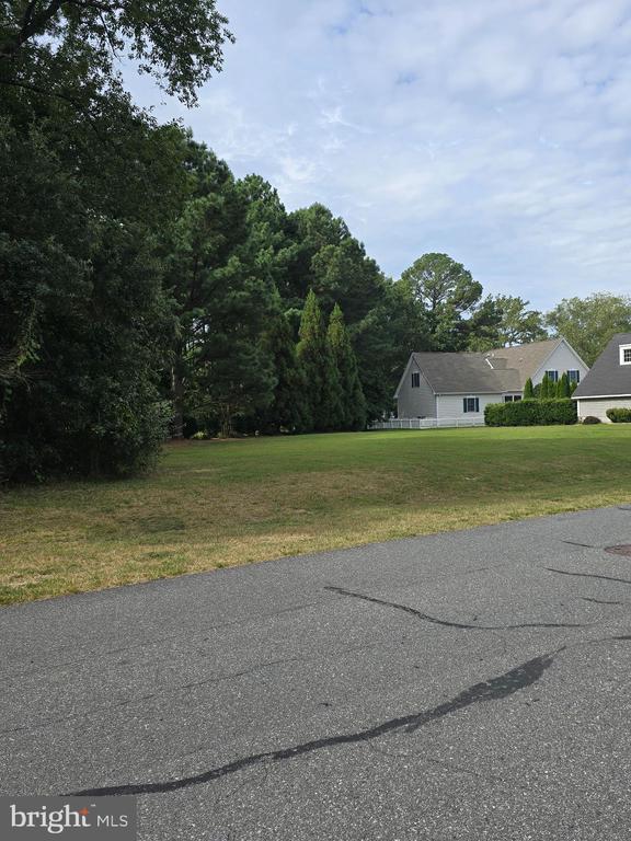 636 BETHANY LOOP