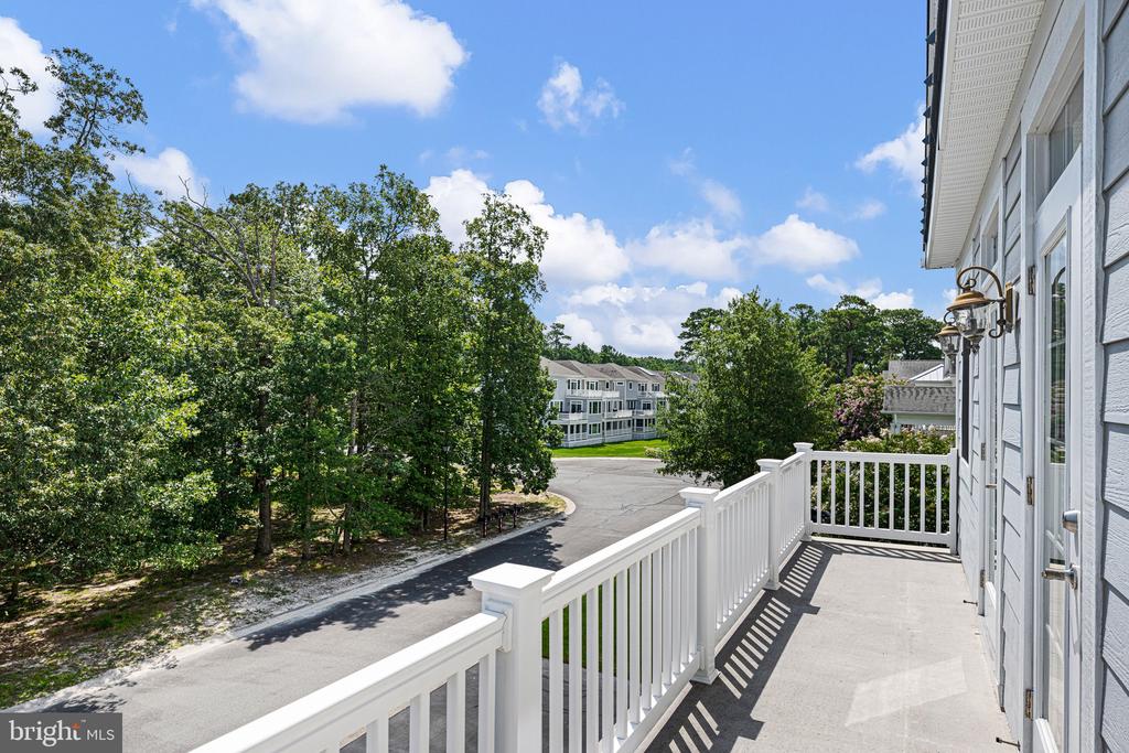 29039 ELLIS POINT COURT