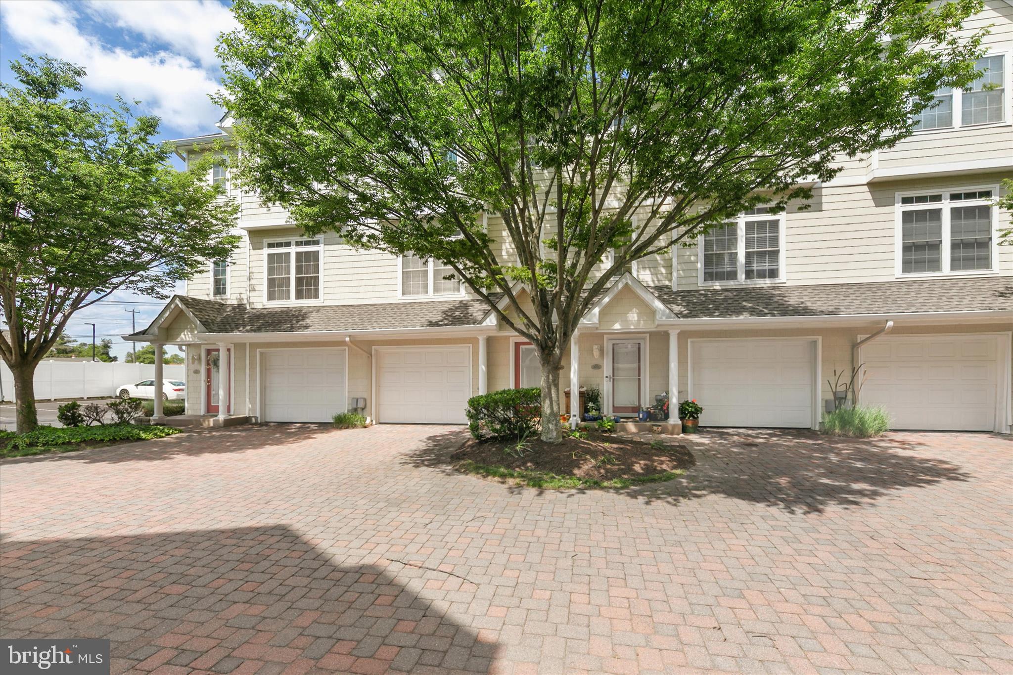 20329 LUCIANA LANE