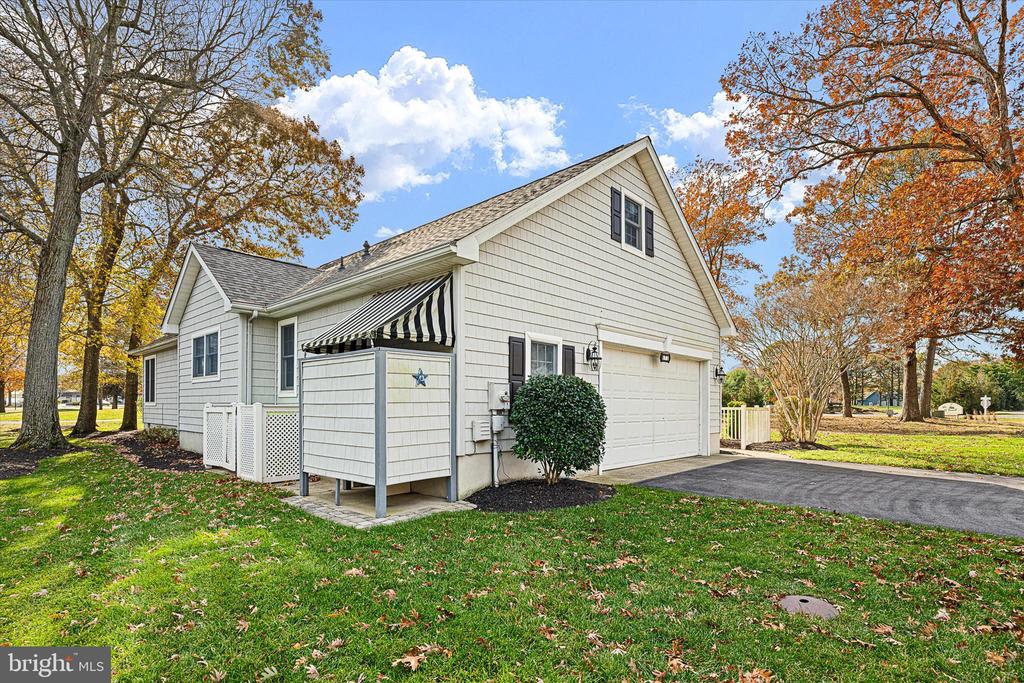 670 BETHANY LOOP