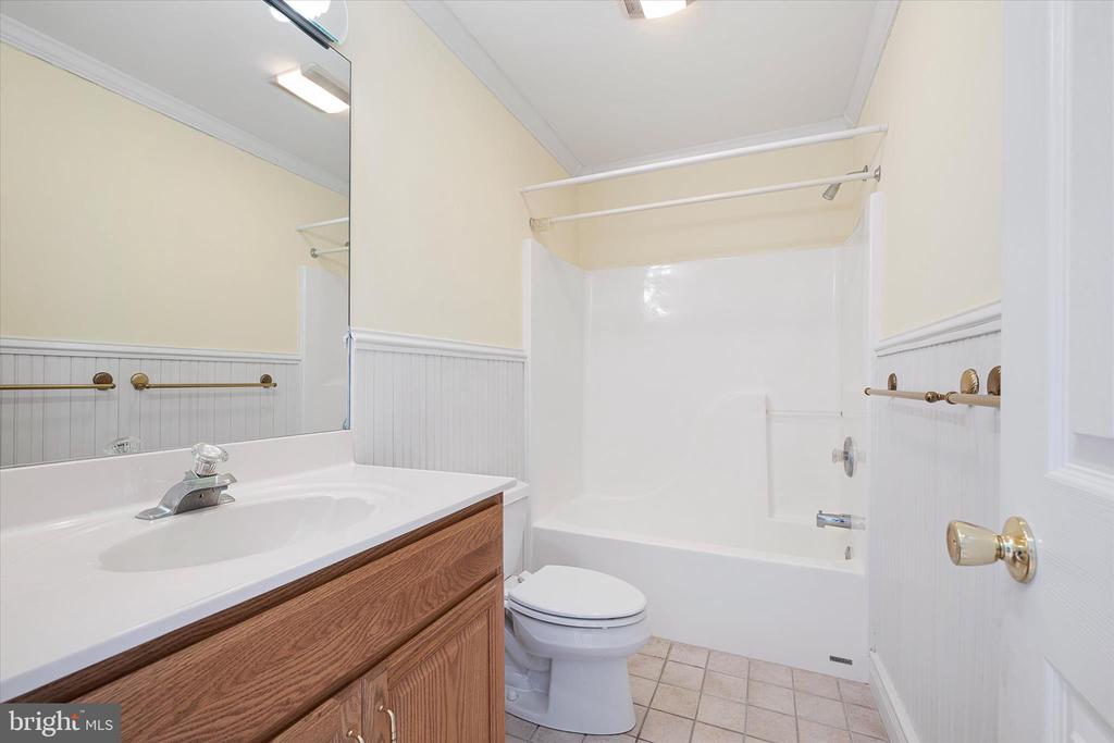 670 BETHANY LOOP