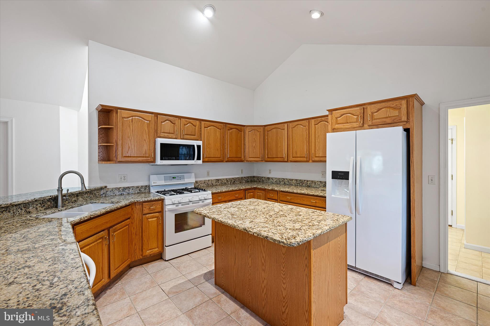 670 BETHANY LOOP