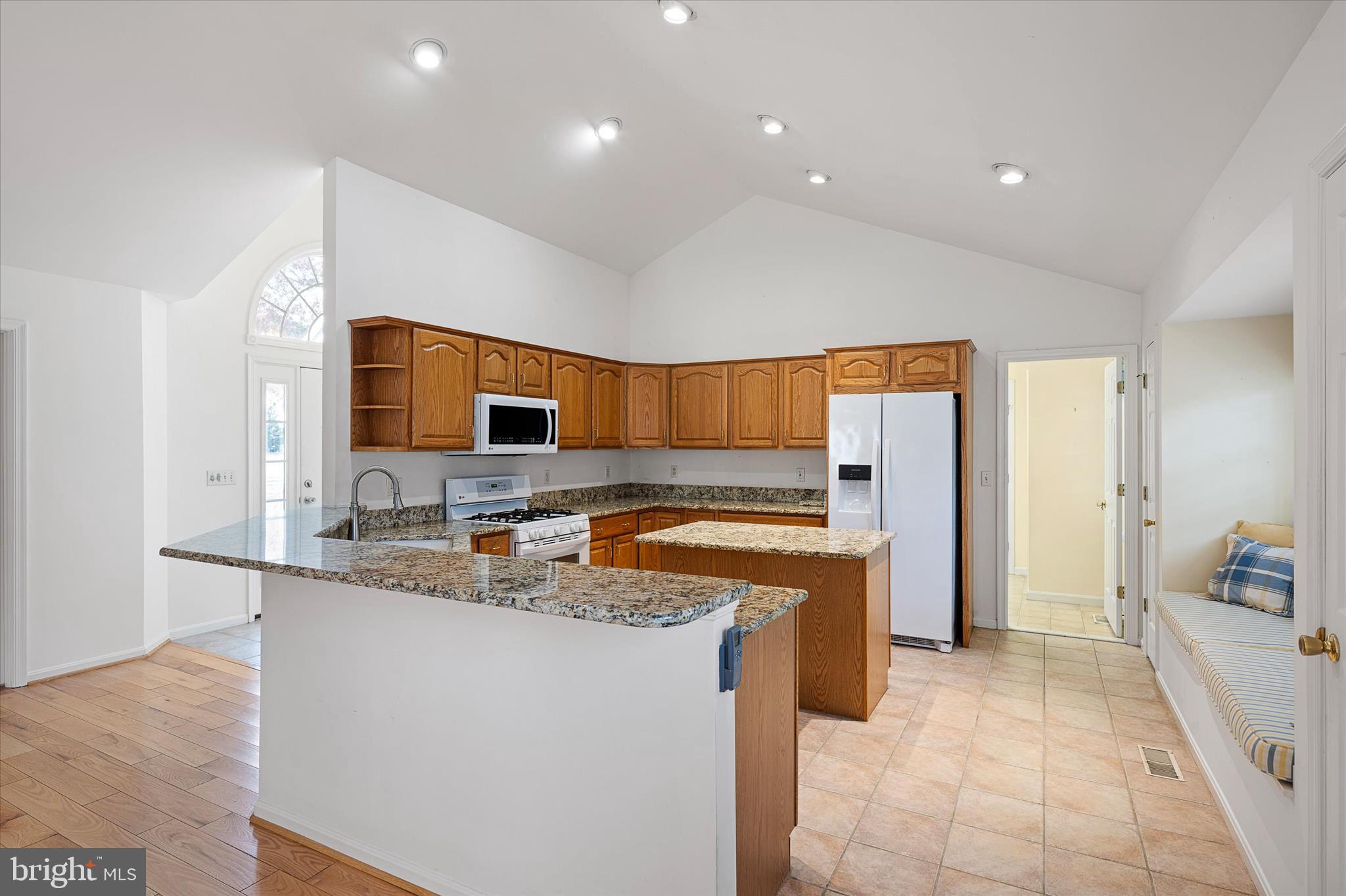 670 BETHANY LOOP