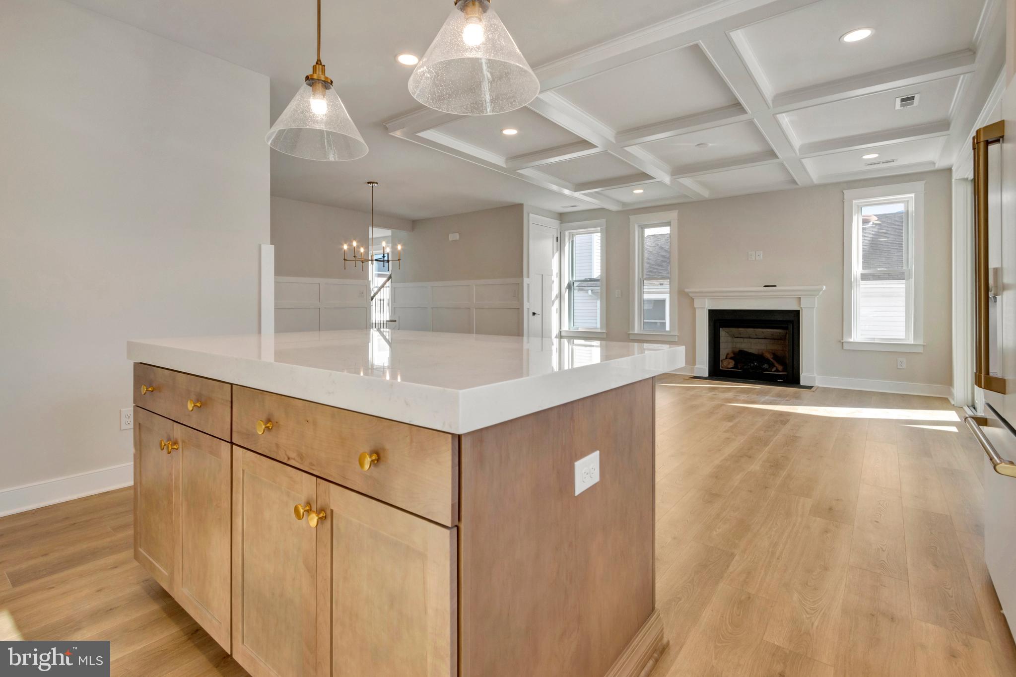 24 W ATLANTIC STREET