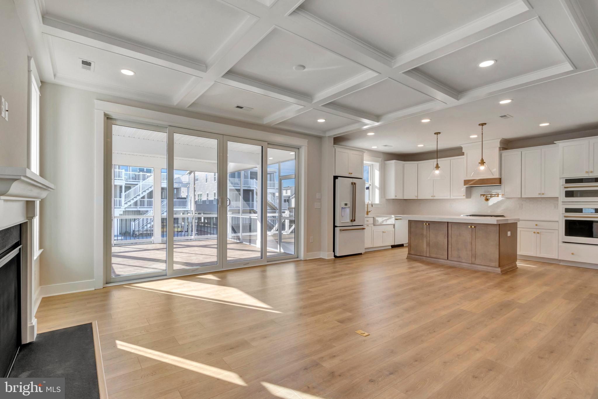 24 W ATLANTIC STREET