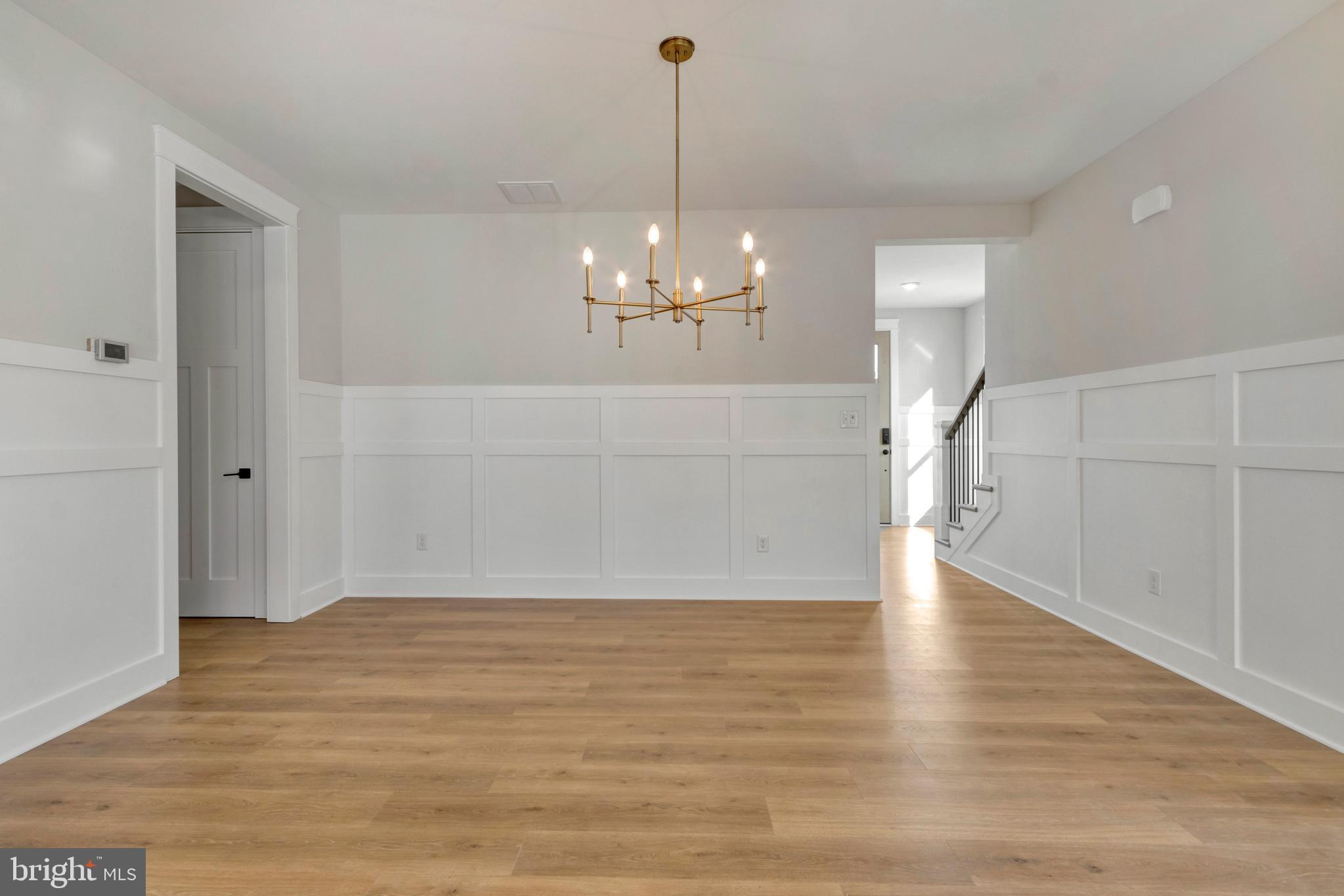 24 W ATLANTIC STREET