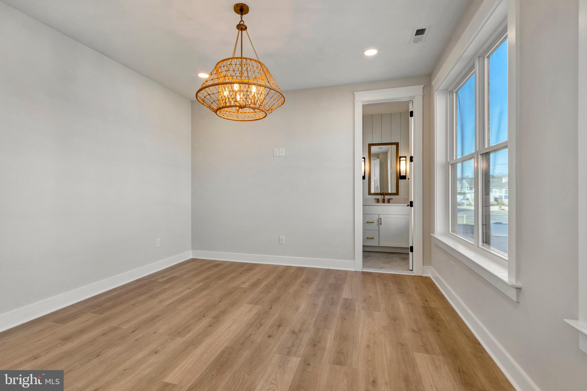 24 W ATLANTIC STREET