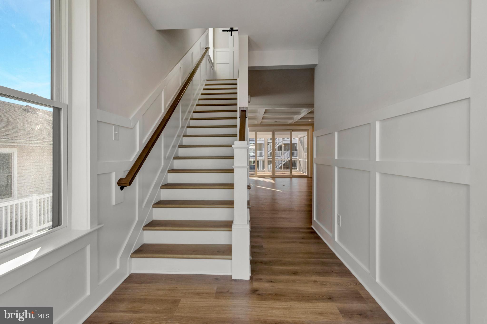 24 W ATLANTIC STREET