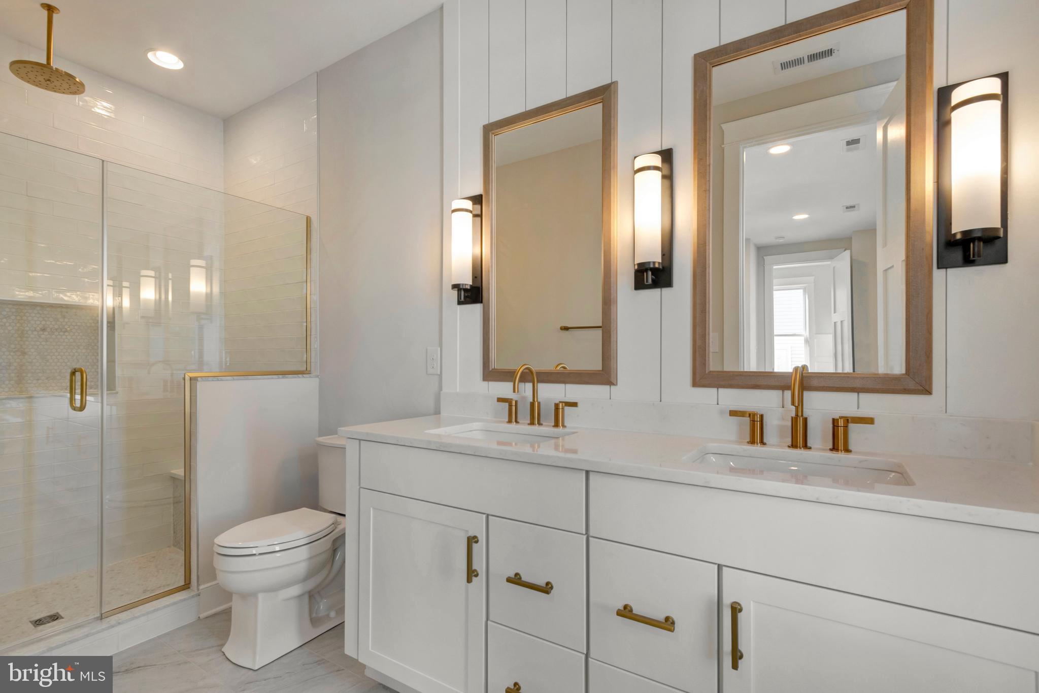 24 W ATLANTIC STREET