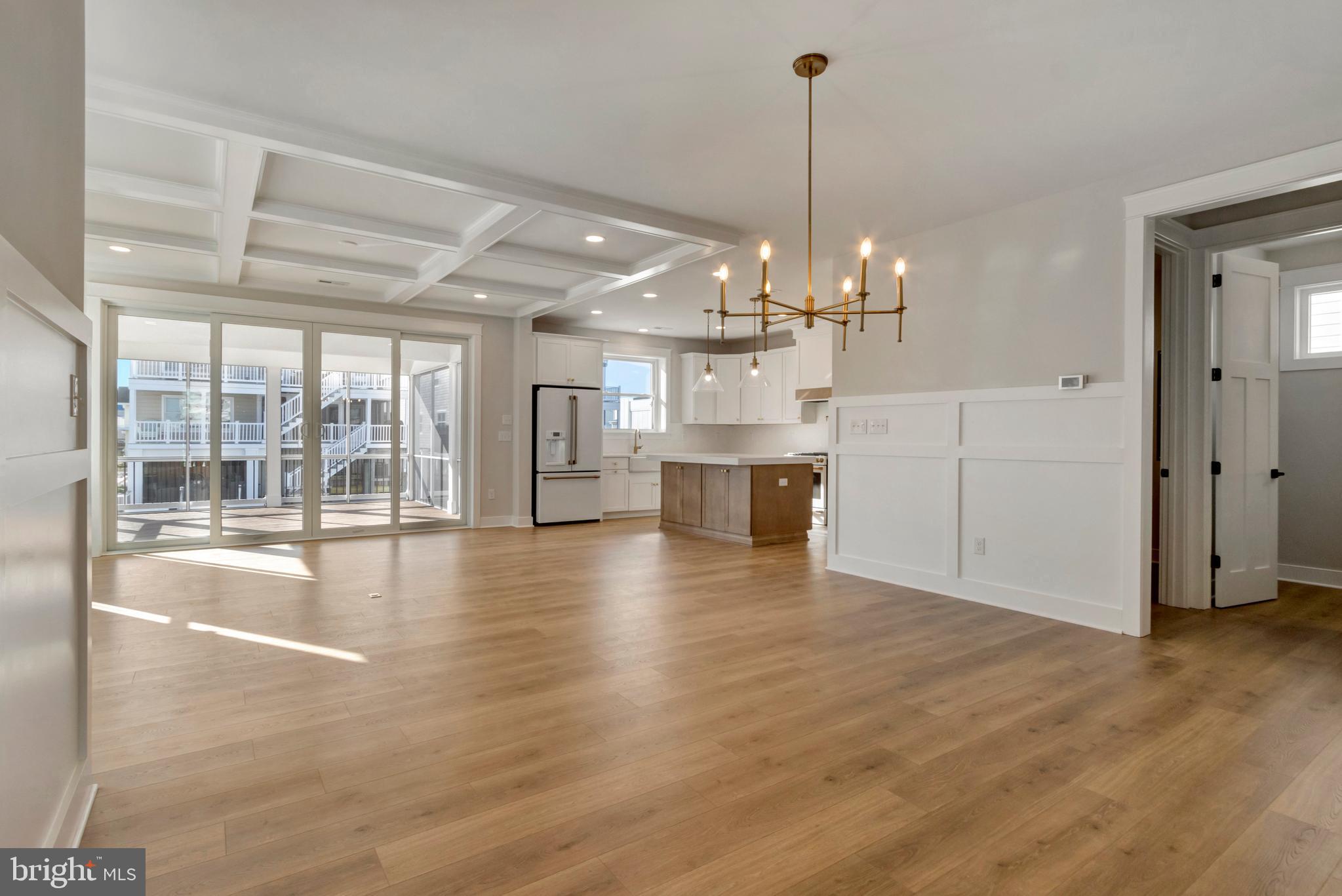 24 W ATLANTIC STREET