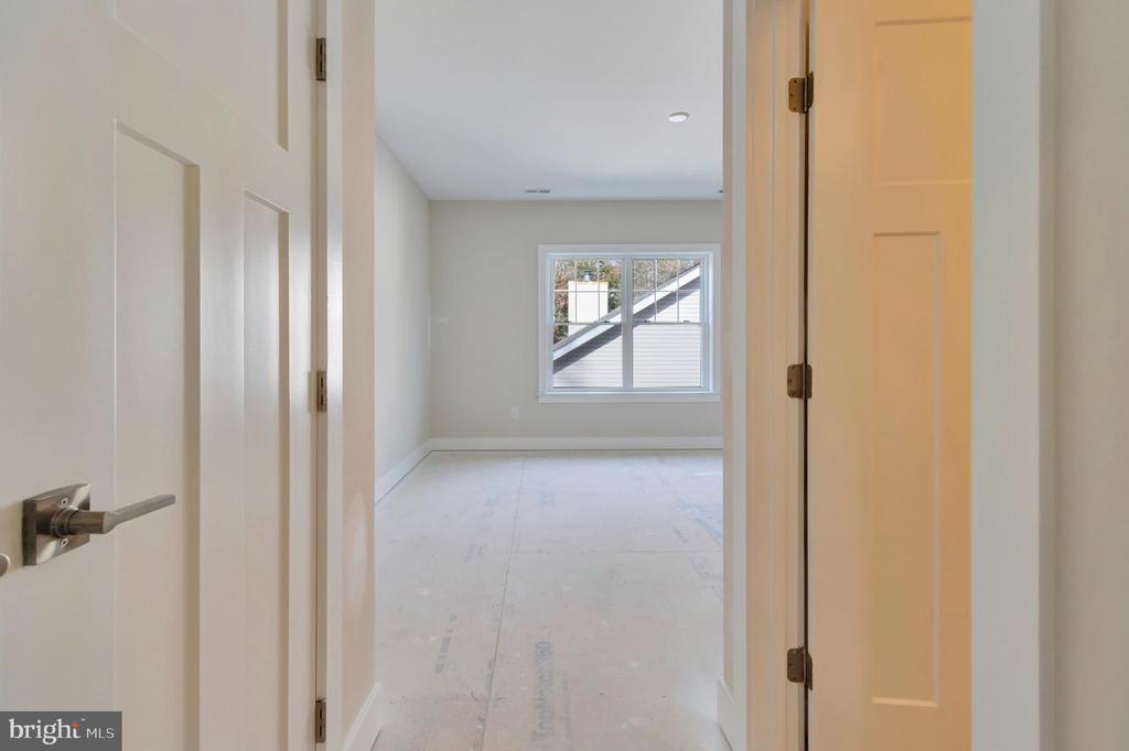 655 BETHANY LOOP