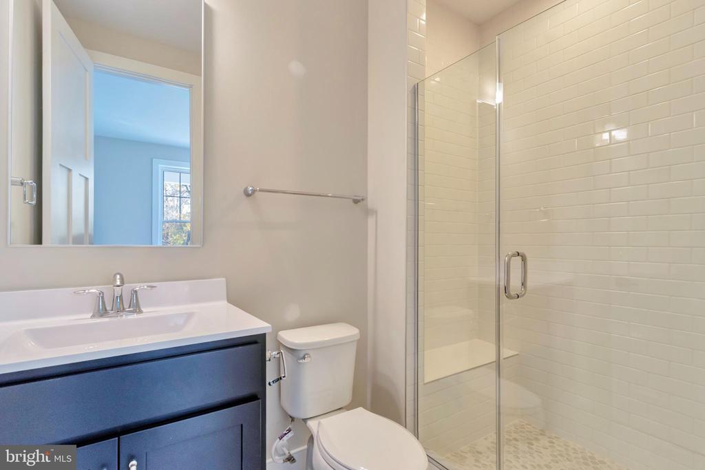 655 BETHANY LOOP