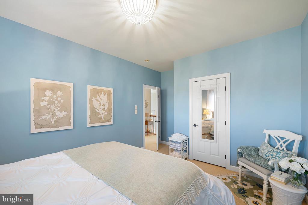 30919 FRESH POND