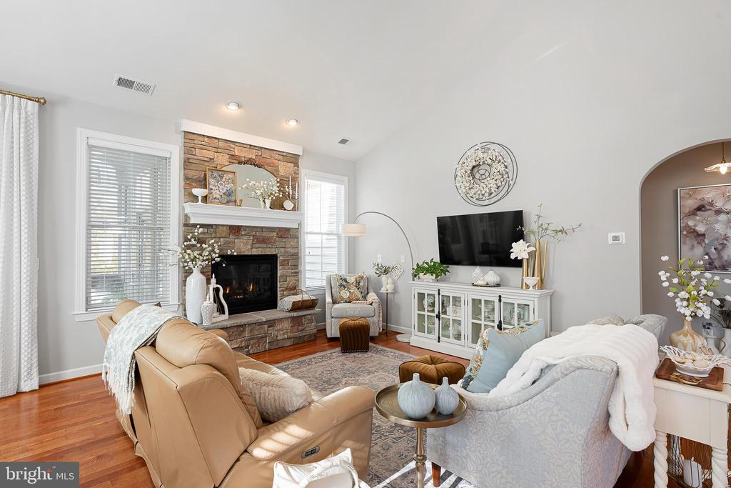 30919 FRESH POND