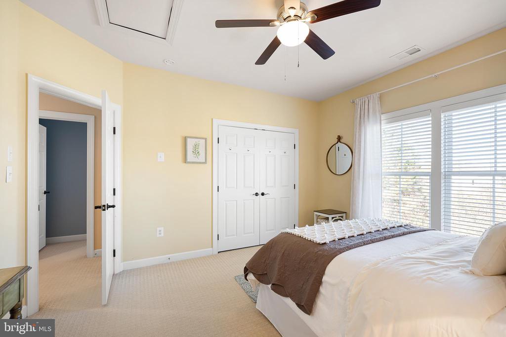 30919 FRESH POND