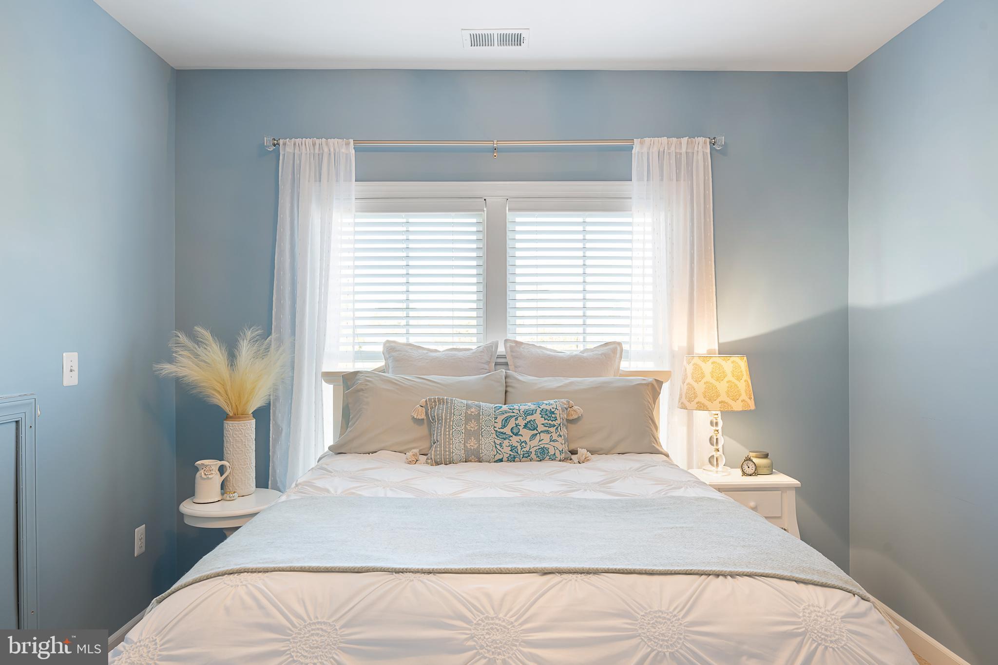 30919 FRESH POND