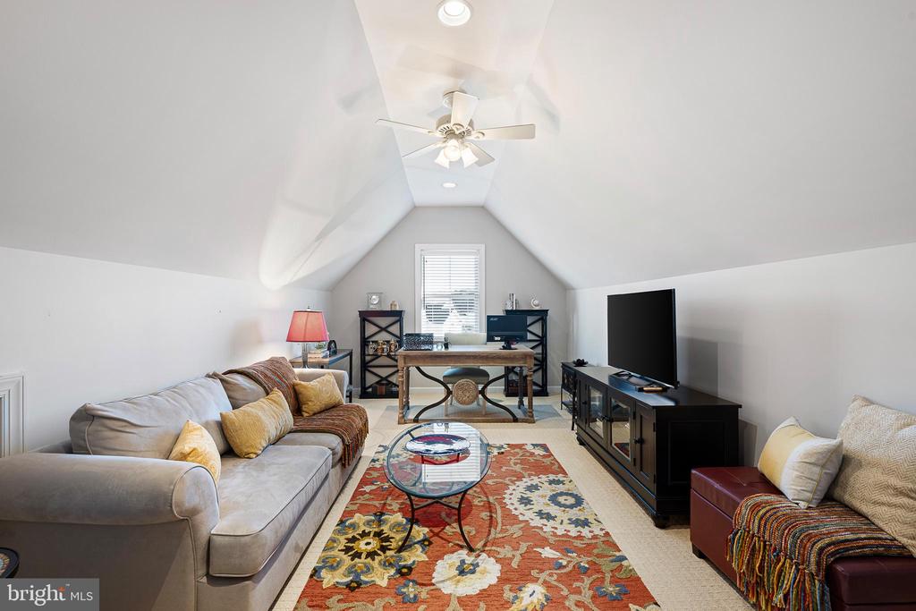 30919 FRESH POND