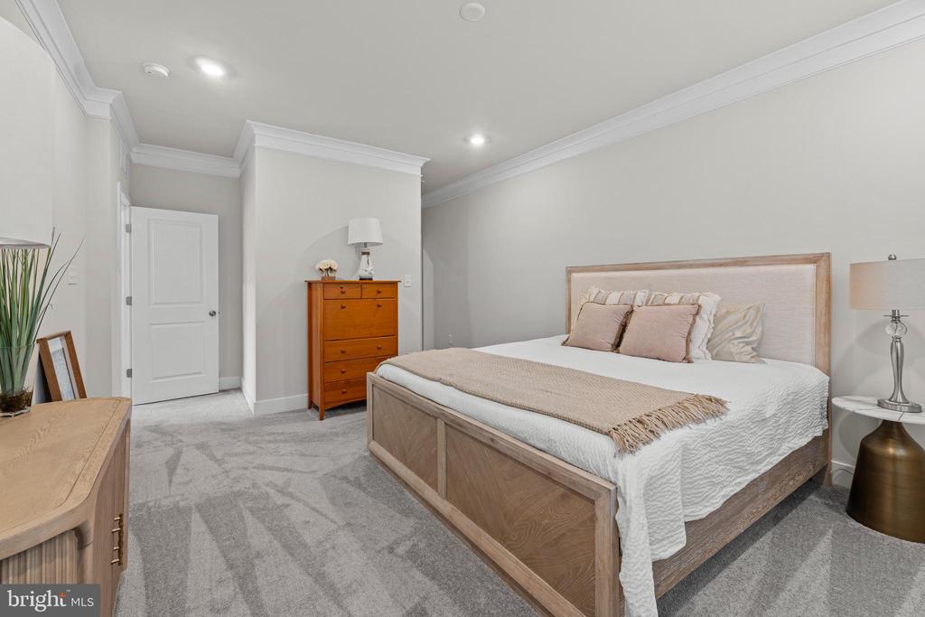 31716 SHAD CREEK WAY