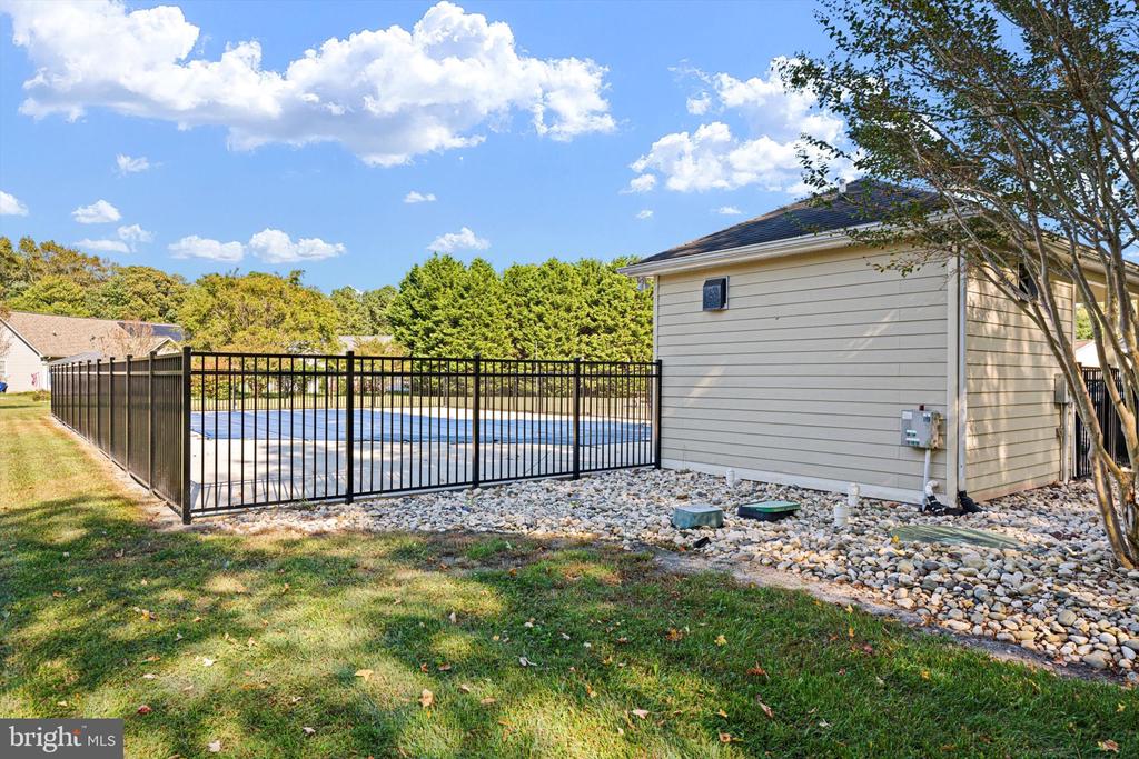 91 NEPTUNE DRIVE